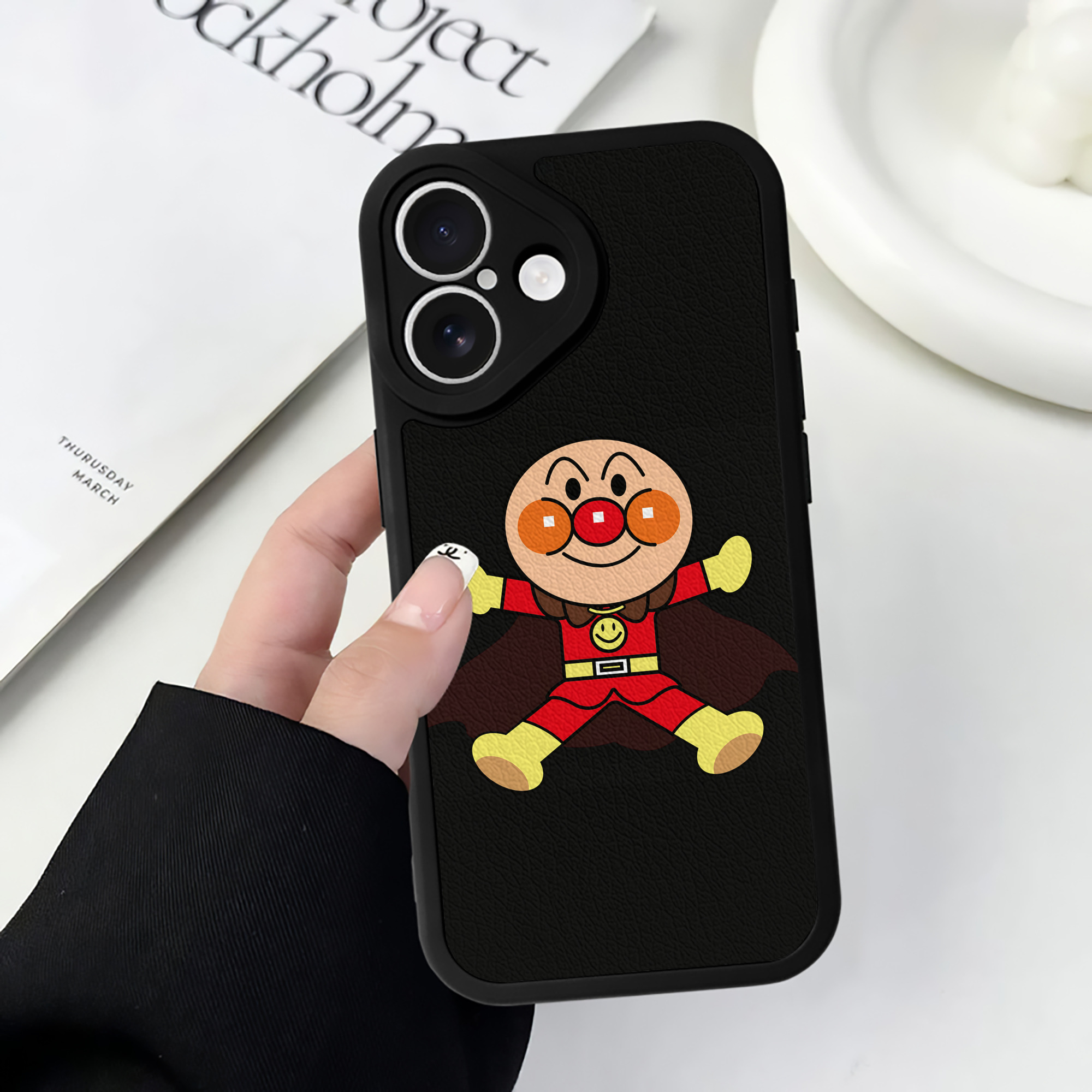 （画像用） アンパンマン Anpanman 【iPhone 16シリーズ対応】シリコンスマホケース（レザー調） 材質：シリコン